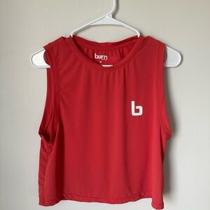 Burn boot camp red muscle crop tank - medium